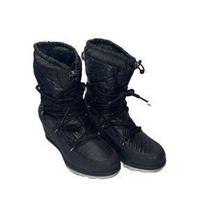 Sorel Woman Shoes Size 7